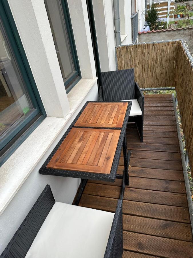 Ferienwohnung Lorenz Mit Kostenlosem Parkplatz Netflix Boxspringbett Kueche Magdeburgo Exterior foto